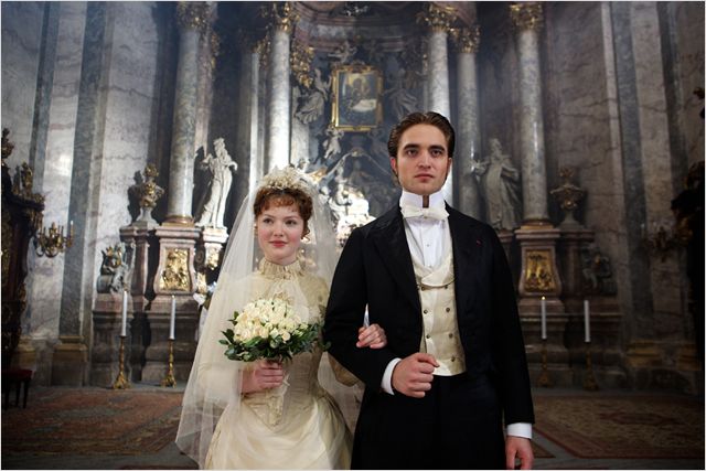 Bel-Ami-Robert-Pattinson