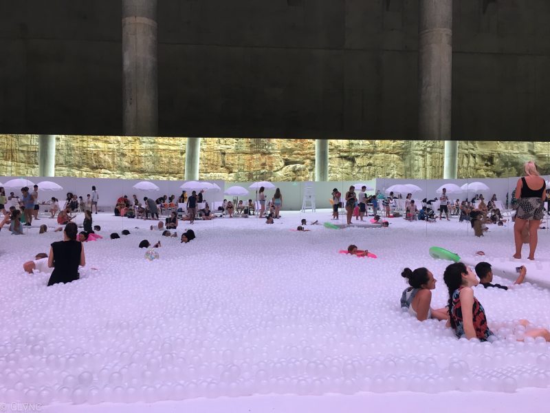 the-beach-ball-pit-snarkitecture-sydney