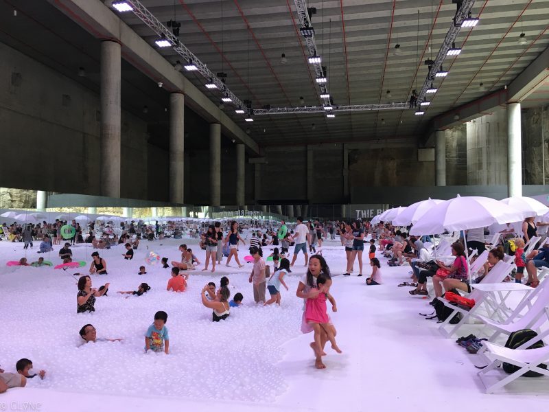 the-beach-ball-pit-snarkitecture-sydney