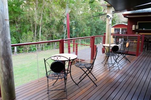 australie-queensland-glass-house-mountains-ecolodge-wagon-restaurant