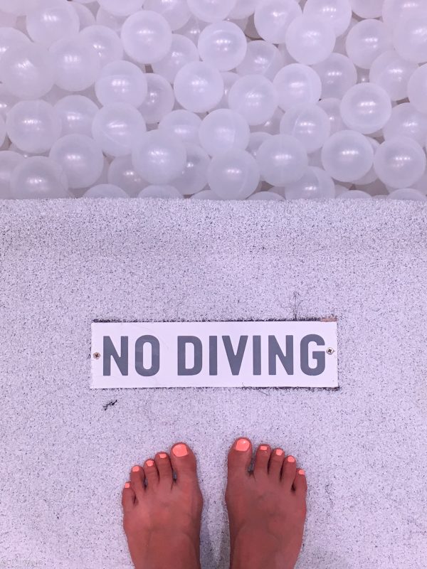 the-beach-ball-pit-snarkitecture-sydney